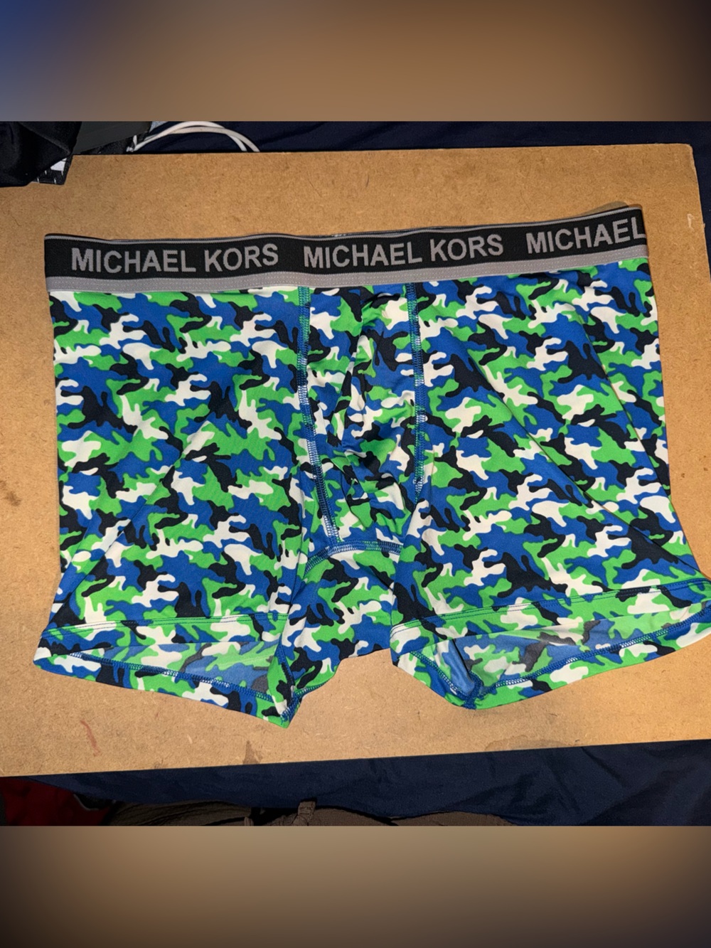 Michael Kors Men's Boxer Briefs Assorted Gray, Blue, Red, Black - Picture 8 of 8